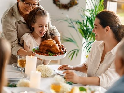 myrtle beach family enjoying thanksgiving