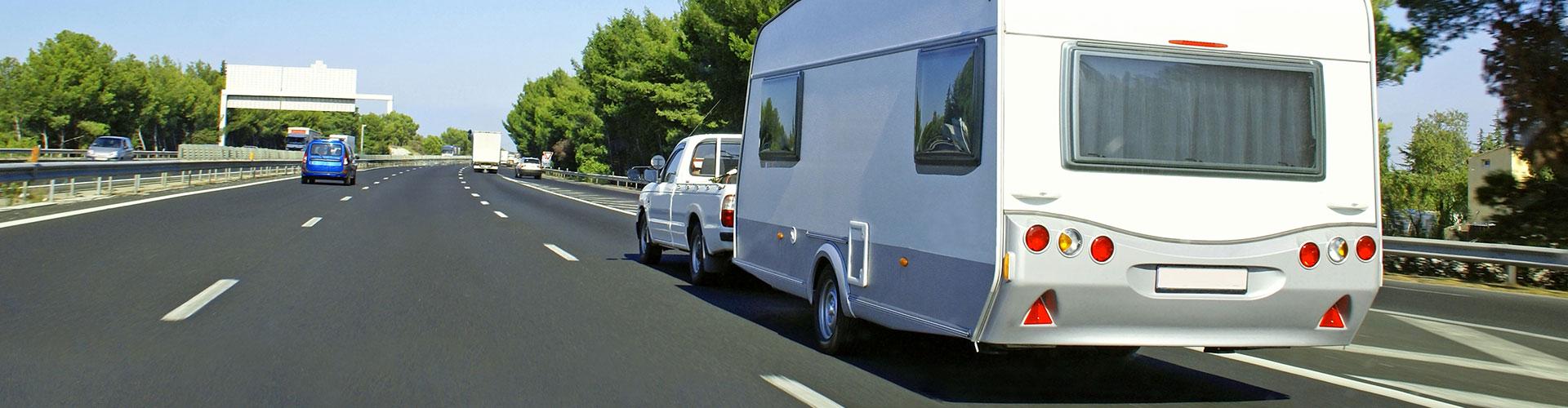 campers driving to smuggler's den campground