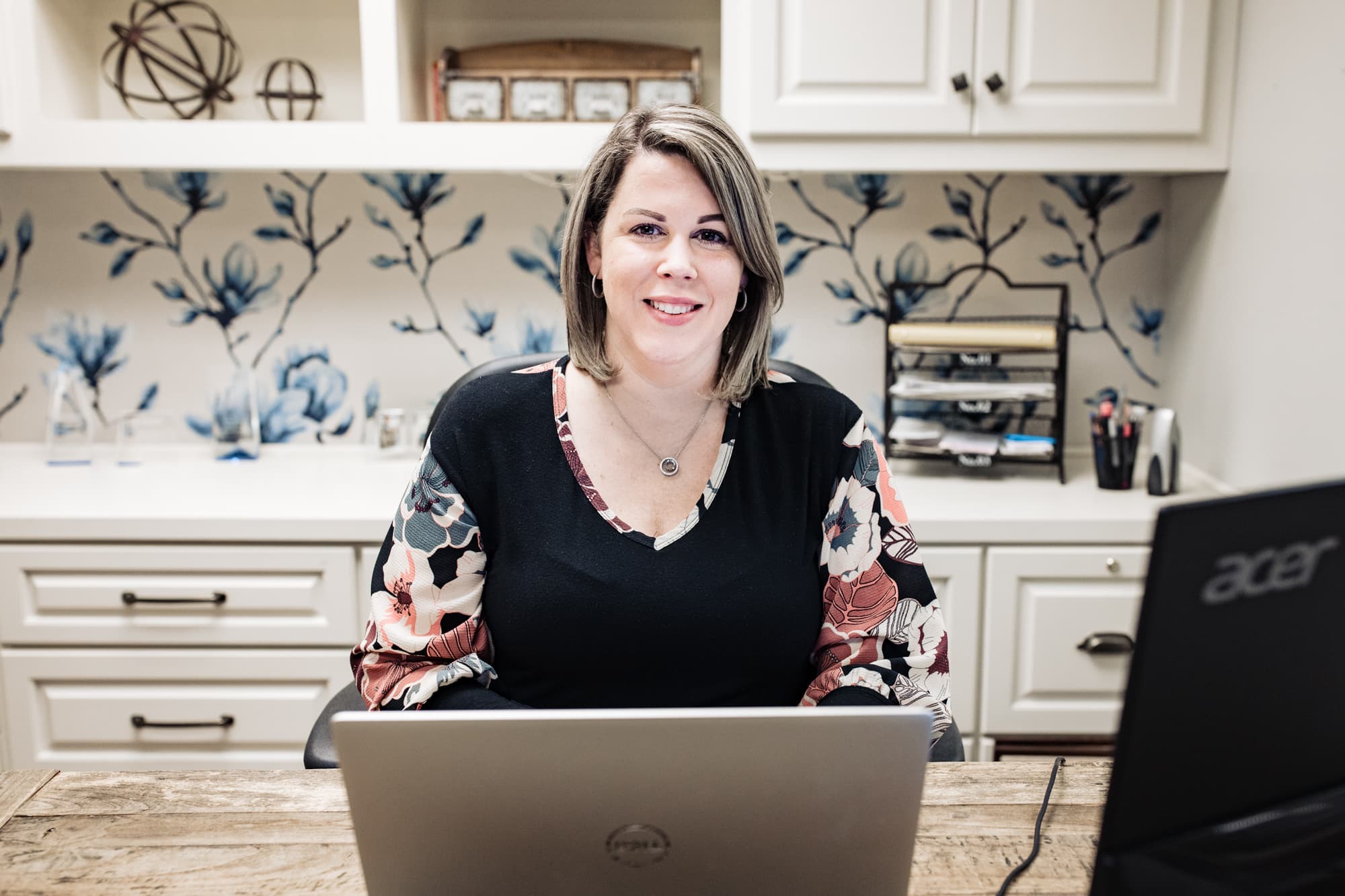 anna at desk