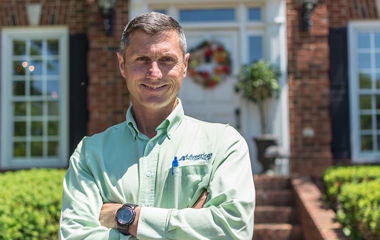Learn More About Our Four Day Workweek all-american pest control employee