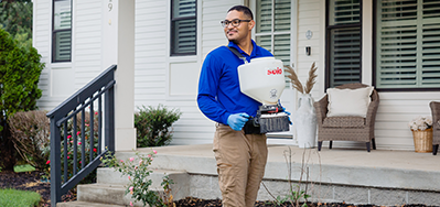 pest expert spreading granules