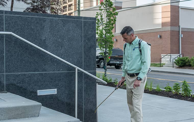 Protect Your Old Hickory TN Business all american tech providing commercial pest control services in old hickory tennessee