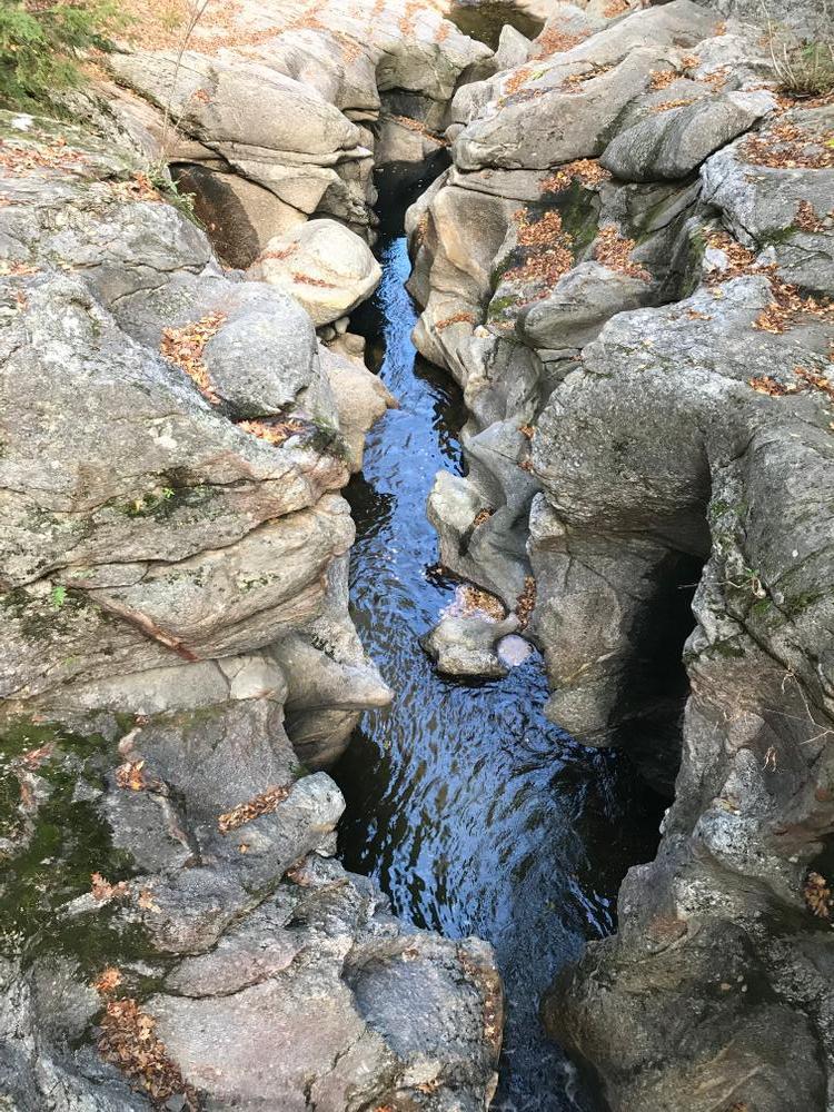 Sculptured Rocks Natural Area - Trail Finder