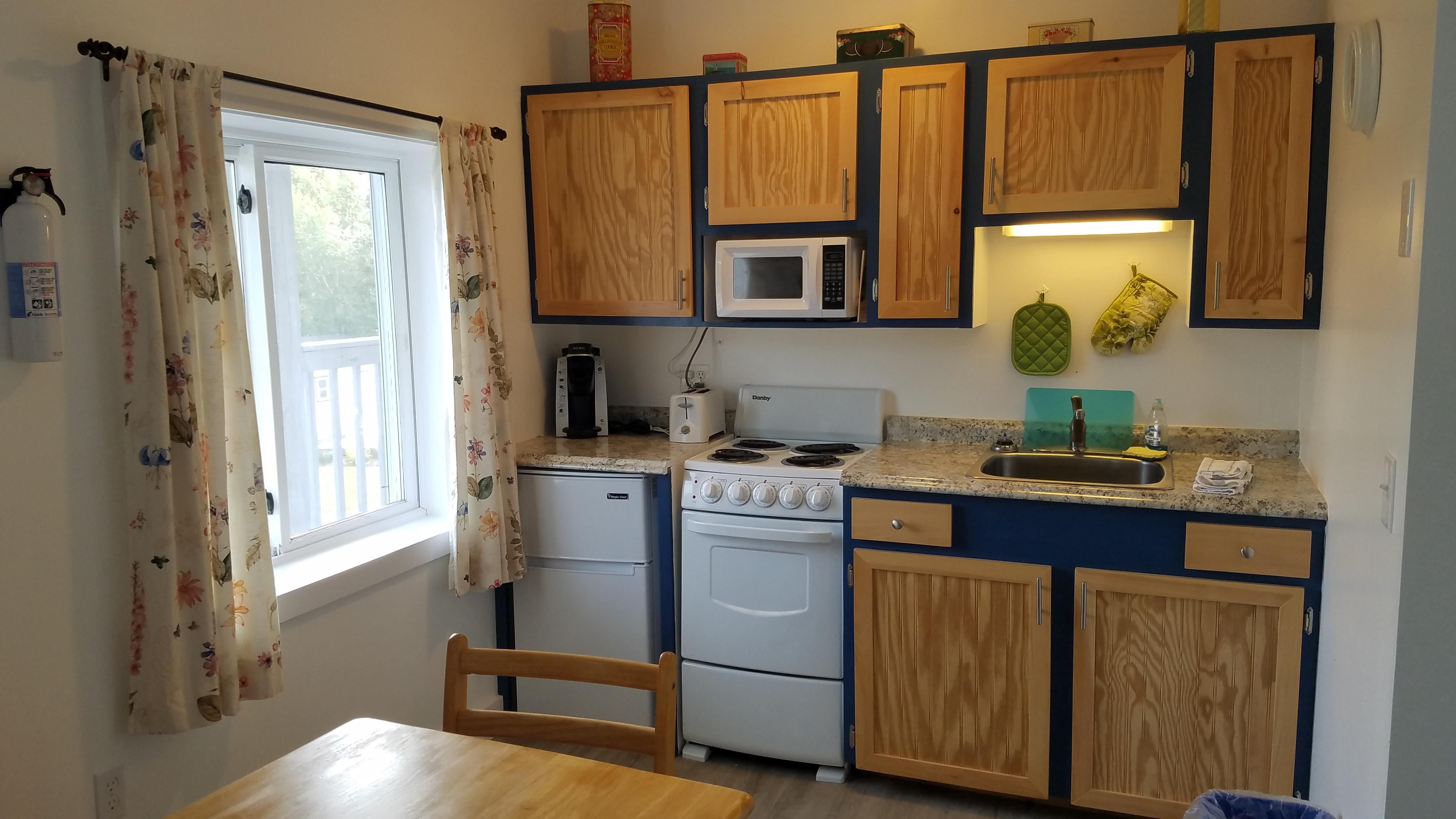 full kitchens for lodging in acadia national park