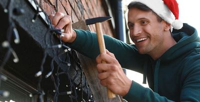 tulsa homeowner decorating house for holidays